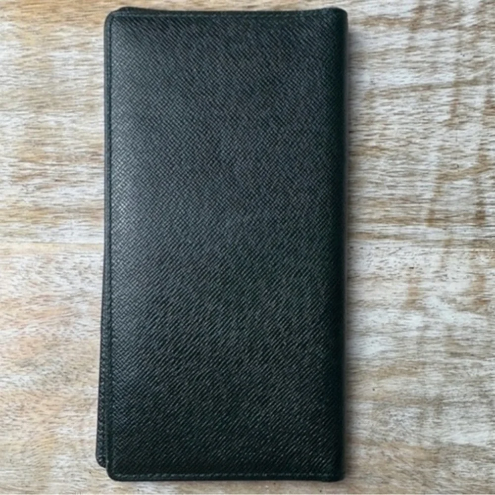 Louis Vuitton excellent louis